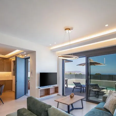Four Horizons Luxury